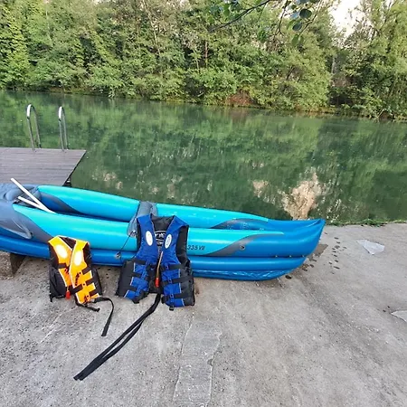 Brvnara Morava بيت للعطل *